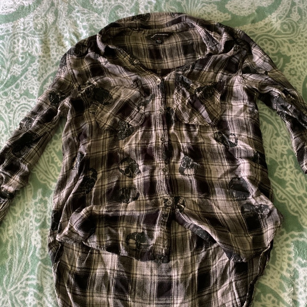 Gray and black flannel with skulls